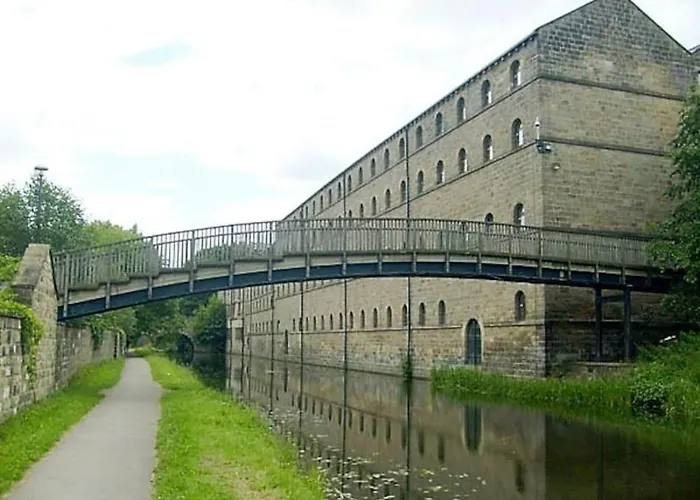 Apartamento *f1*5gh* Setup For Your Relaxed & Amazing + Free Parking + Free Fast Wifi * Leeds (West Yorkshire)